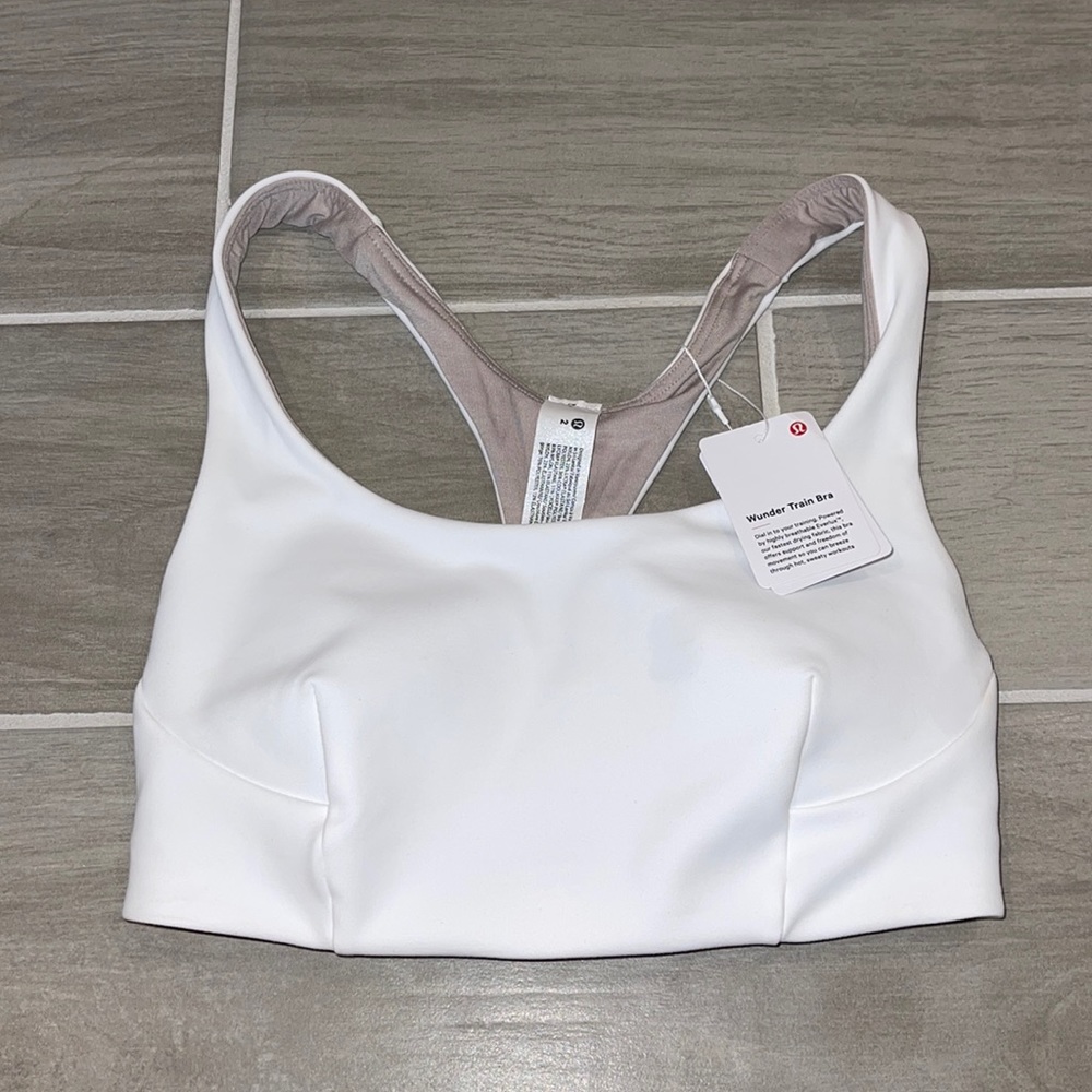 NWT Lululemon Wunder Train Bra- Size: 2